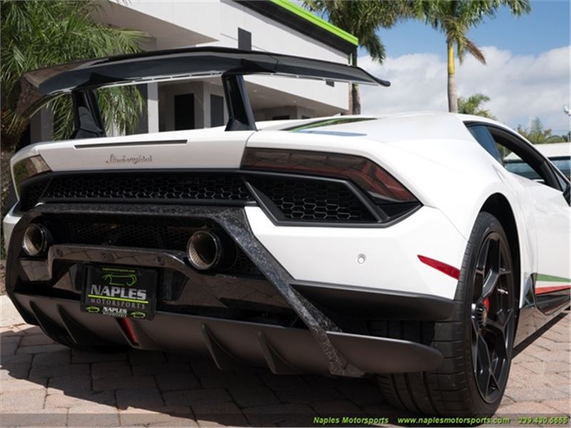 18 Lamborghini Huracan Lp 640 4 Performante For Sale Gc Gocars