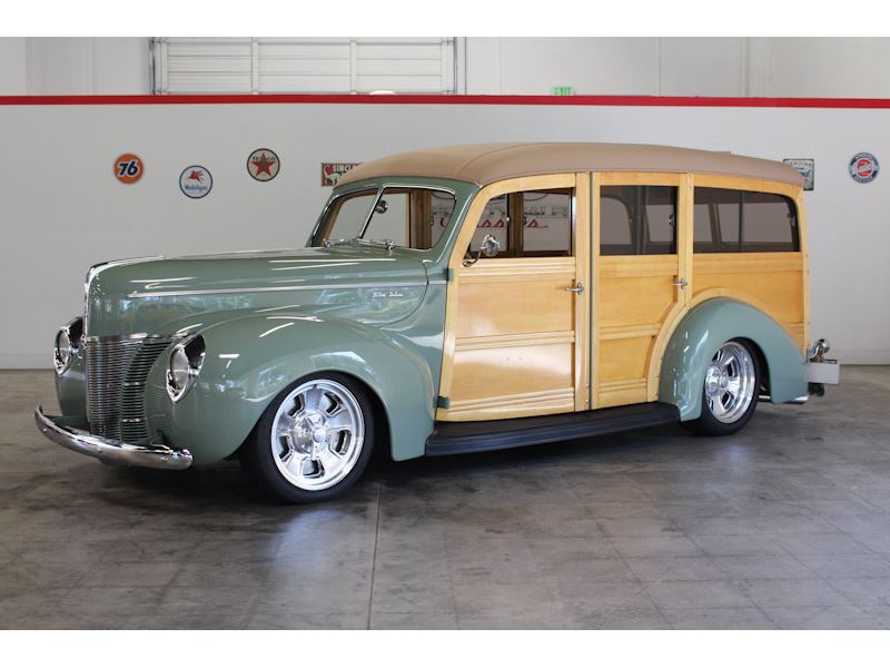 1940 Ford Deluxe for sale on GoCars.