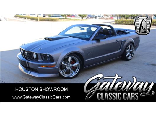 2006 Ford Mustang for sale in Houston, Texas 77090