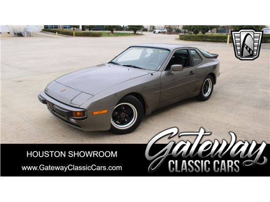 1984 Porsche 944 for sale in Houston, Texas 77090