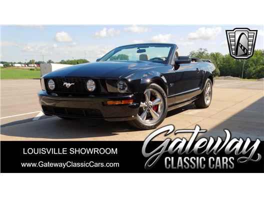 2006 Ford Mustang for sale in Memphis, Indiana 47143