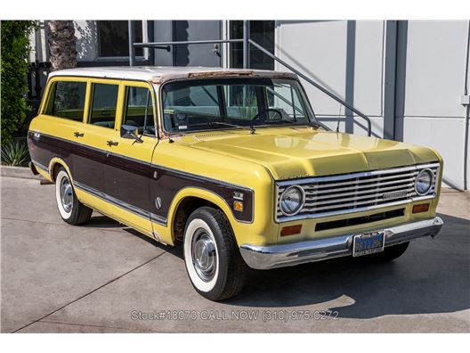 1975 International Harvester Travelall for sale in Los Angeles, California 90063