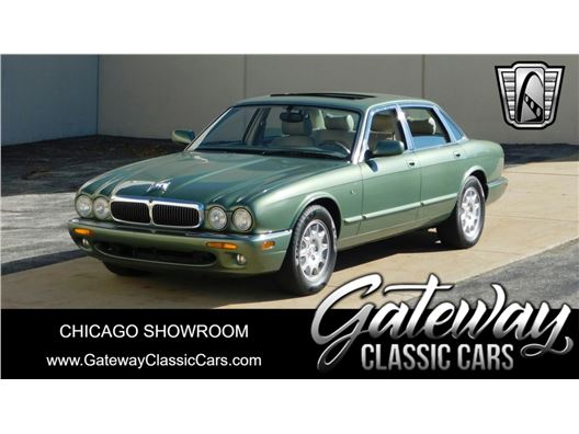 1999 Jaguar XJ8 for sale in Crete, Illinois 60417