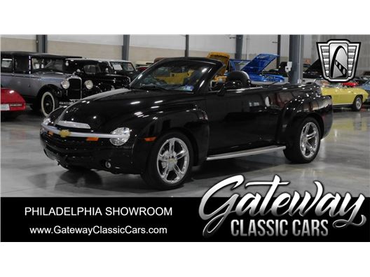 2004 Chevrolet SSR for sale in Runnemede, New Jersey 08078