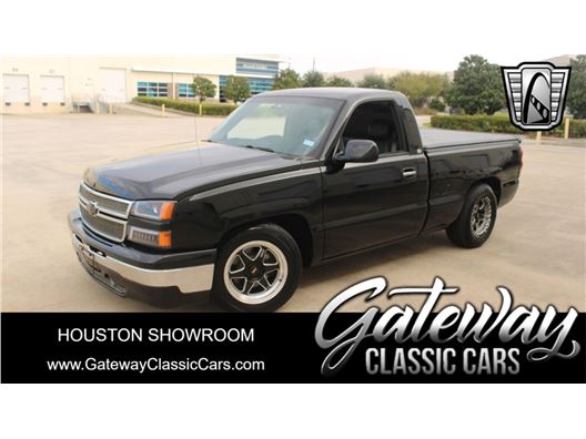 2006 Chevrolet Silverado 1500 for sale in Houston, Texas 77090