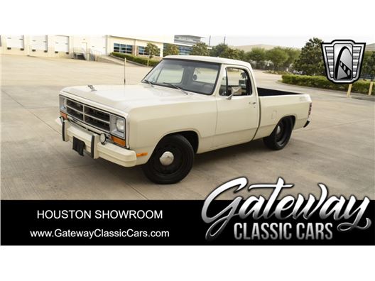 1987 Dodge D150 for sale in Houston, Texas 77090
