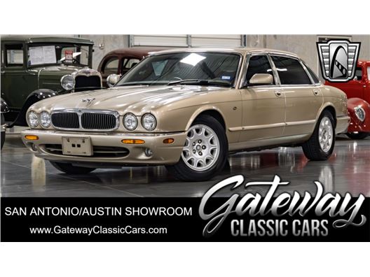 2001 Jaguar XJ8L for sale in New Braunfels, Texas 78130