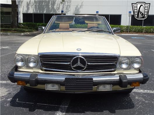 1986 Mercedes-Benz 560SL for sale in Lake Mary, Florida 32746