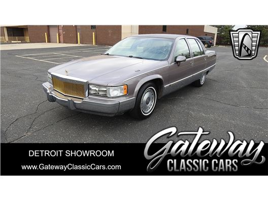 1994 Cadillac Fleetwood for sale in Dearborn, Michigan 48120