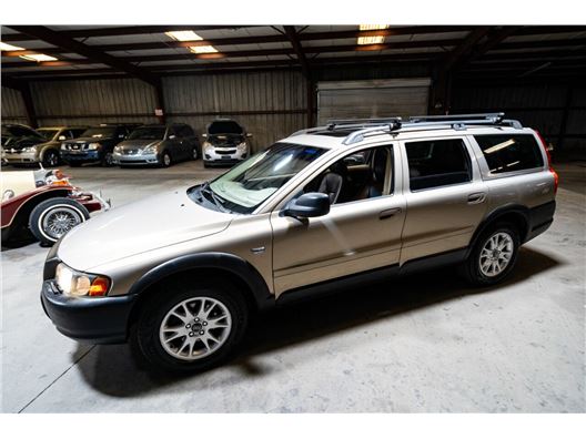 2004 Volvo XC70 for sale on GoCars.org