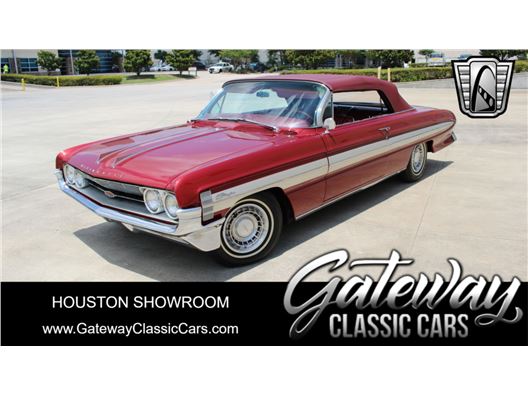 1961 Oldsmobile Starfire for sale in Houston, Texas 77090
