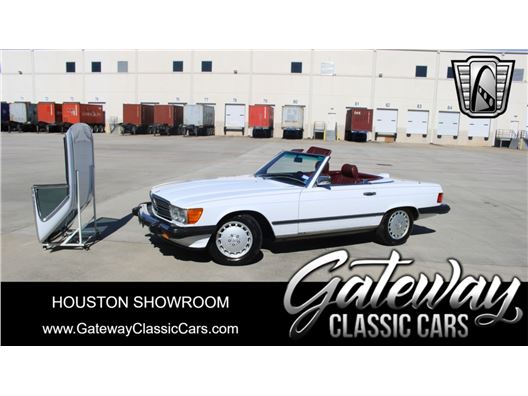 1986 Mercedes-Benz 560SL for sale in Houston, Texas 77090