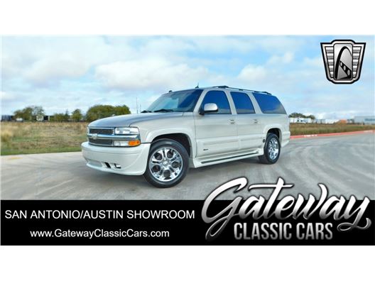 2005 Chevrolet Suburban for sale in New Braunfels, Texas 78130