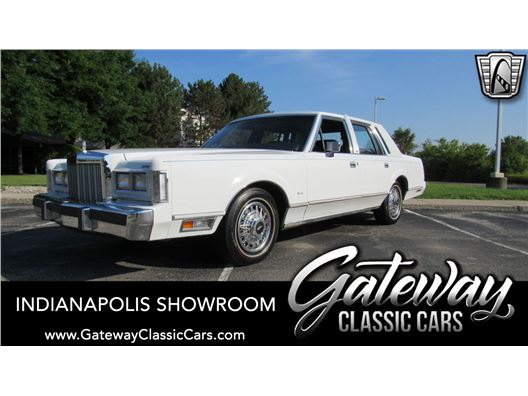 1985 Lincoln Town Car for sale in Indianapolis, Indiana 46268