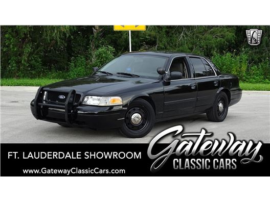 2011 Ford Crown Victoria for sale in Coral Springs, Florida 33065