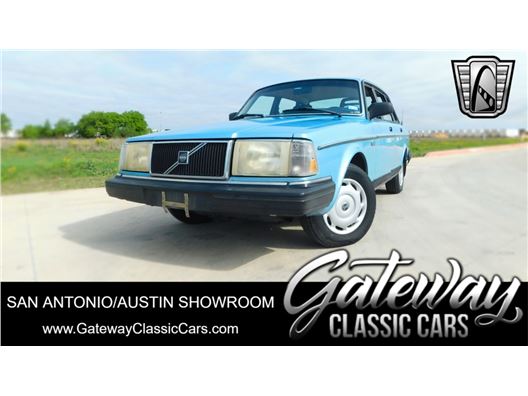 1988 Volvo 240 for sale in New Braunfels, Texas 78130