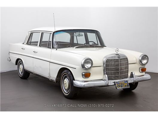 1967 Mercedes-Benz 200 for sale in Los Angeles, California 90063