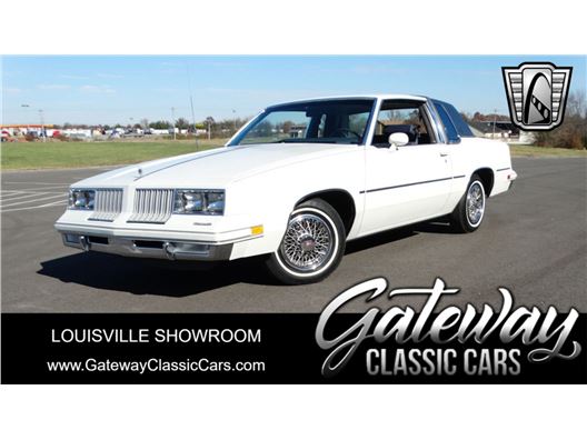 1984 Oldsmobile Cutlass Supreme for sale in Memphis, Indiana 47143