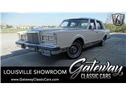 1984 Lincoln Town Car for sale in Memphis, Indiana 47143